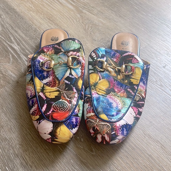 ‼️G.C. Shoes‼️ Women’s Flats - Picture 1 of 4